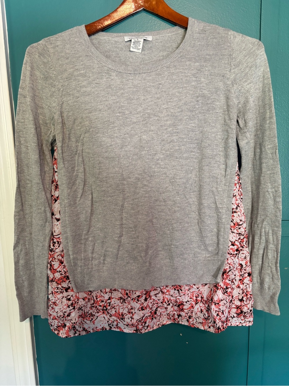 Liz Claiborne Gray Layered Sweater with Pink Floral Side Panels Size Small